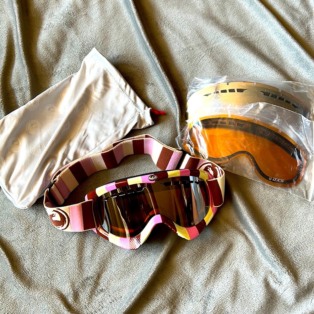 Snowboarding goggles